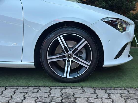 MERCEDES-BENZ CLA 250 2.0 CGI GASOLINA 7G-DCT MERCEDES-BENZ CLA 250 2.0 CGI GASOLINA 7G-DCT